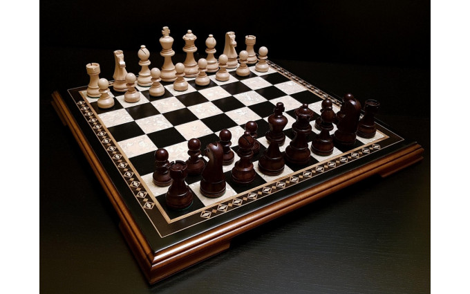 Шахматы "Поединок" венге нескладные с деревянными фигурами